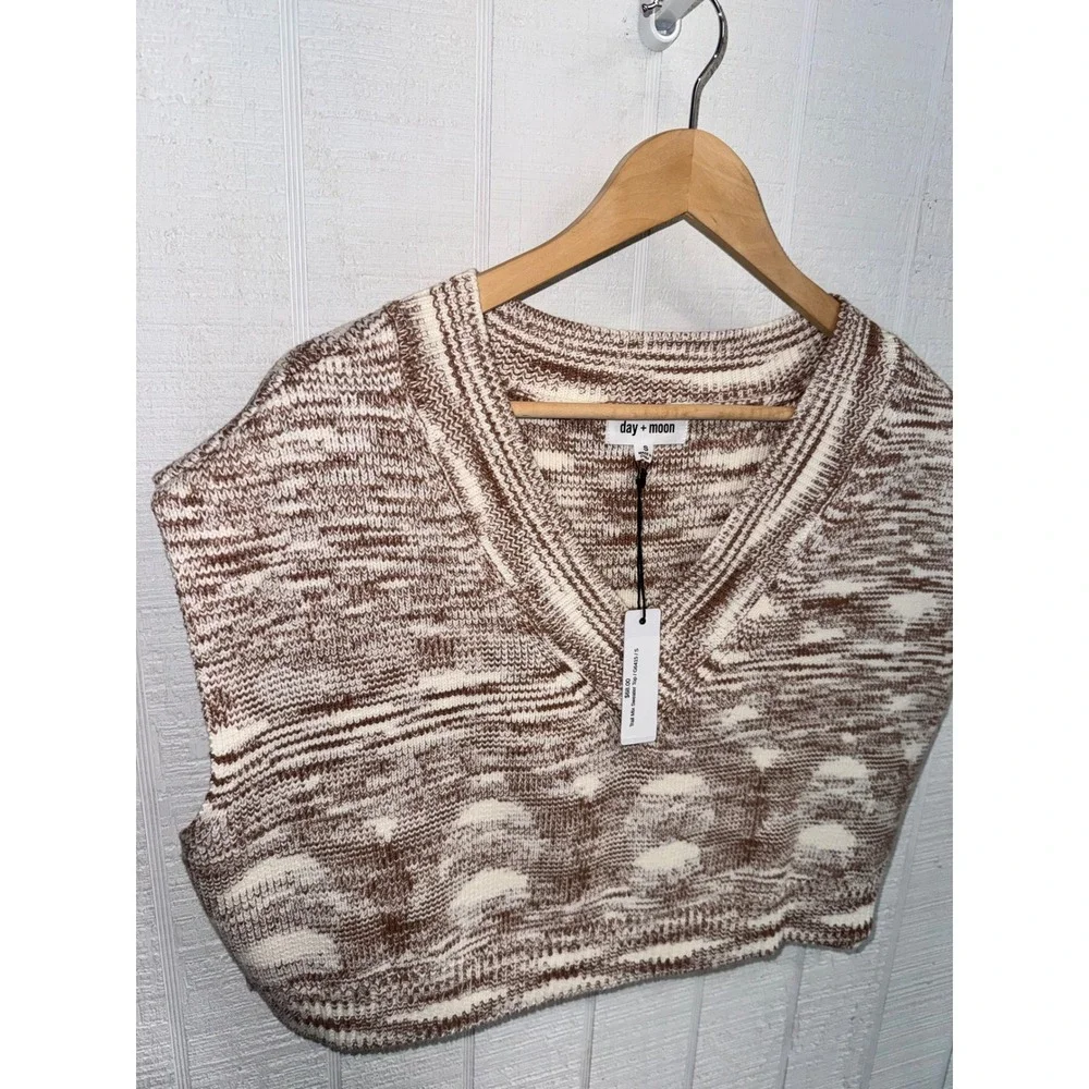 Day + Moon Trail Mix Sweater Vest Women Brown Space Dye Knit V-Neck Cropped S